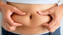 Najskuteczniejsze nieinwazyjne zabiegi niszczące i usuwające tłuszcz na brzuchu